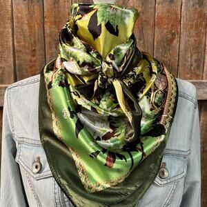 Green Floral Paisley Printed Western Southwestern Wild Rag Scarf Accent